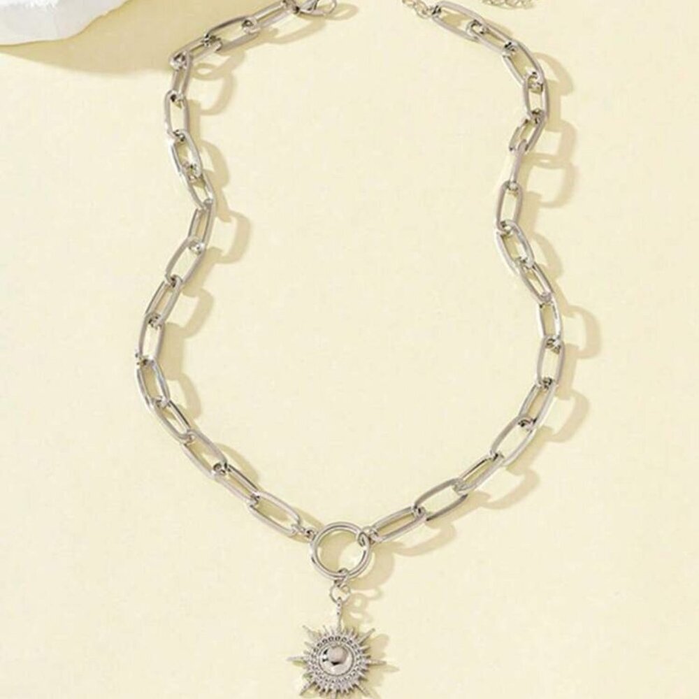 DHARMA STATEMENT NECKLACE - Picture 2 of 3